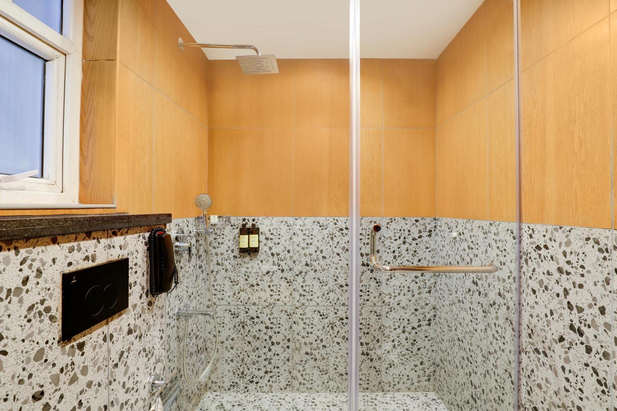 Lemon Tree Suites, Whitefield, Bengaluru Kültér fotó