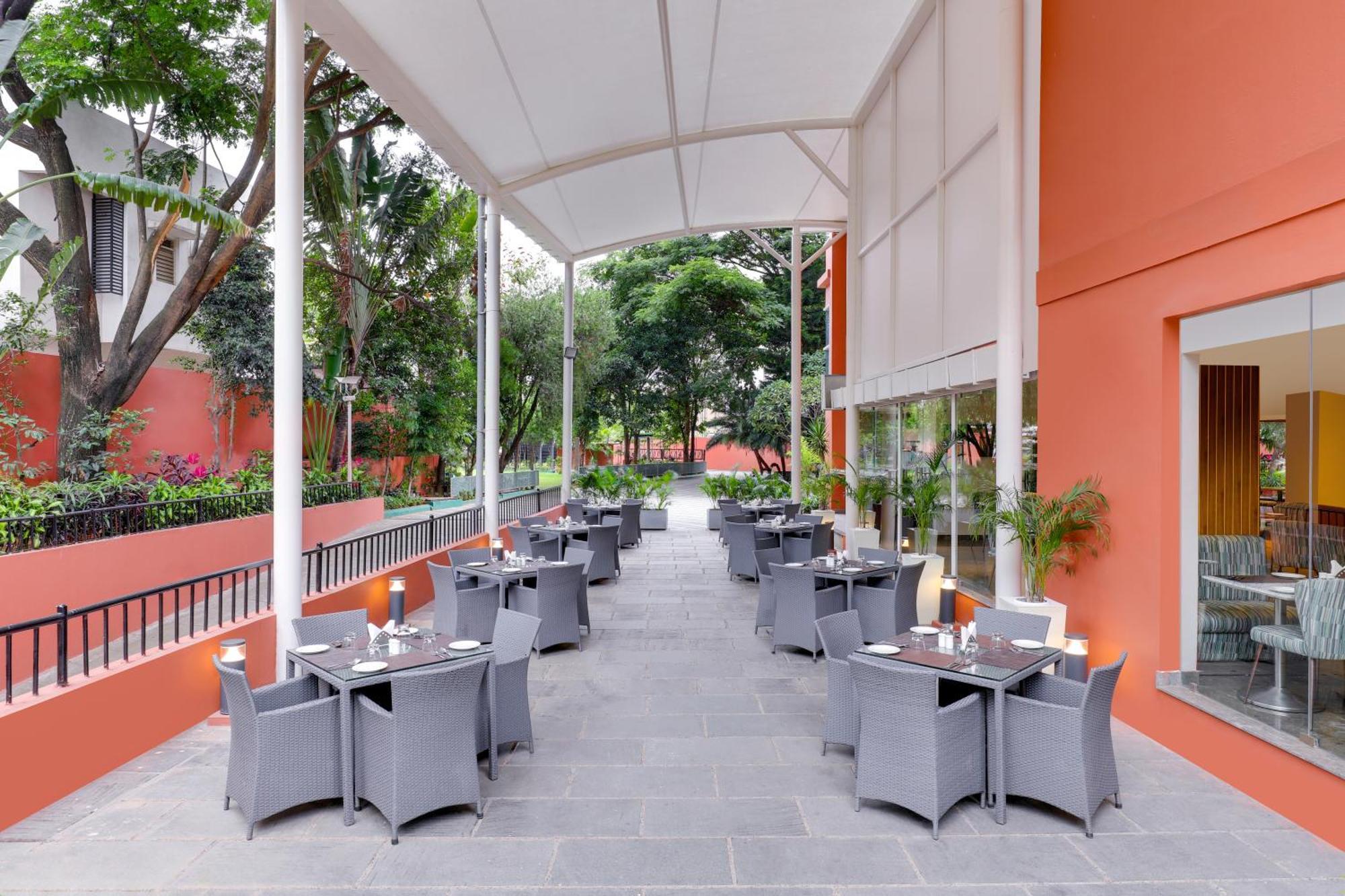 Lemon Tree Suites, Whitefield, Bengaluru Kültér fotó